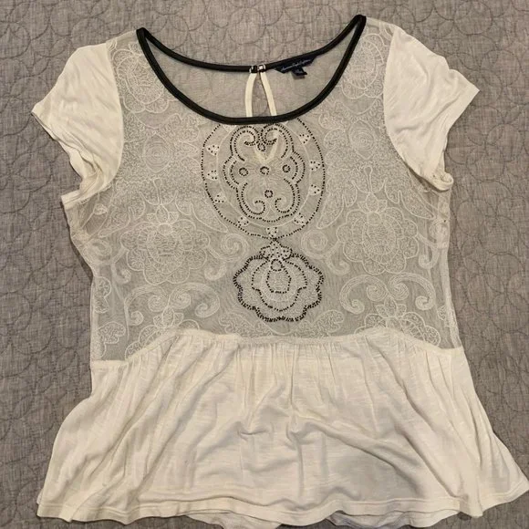 American Eagle Outfitters cream colored mesh top in size Large. - Picture 1 of 9